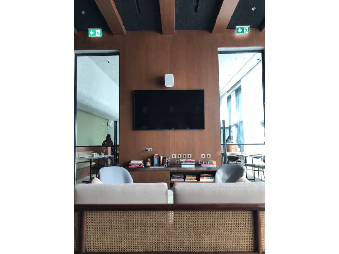 WORK Pro NEO 6 Caja acústica pasiva 60 W @ 8 Ohm, 32/16/8/4 W @ L100V.