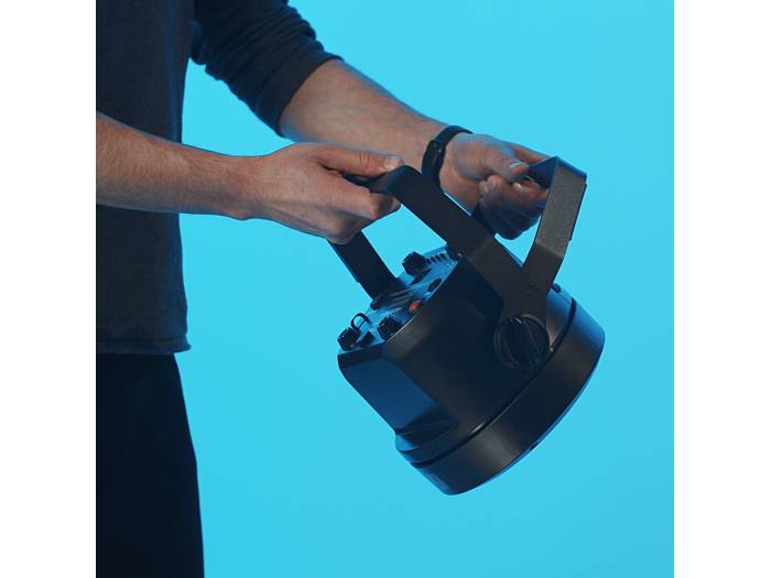 Cameo ROOT® PAR BATTERY - Foco PAR a pilas con 5 LED RGBW de 4 W