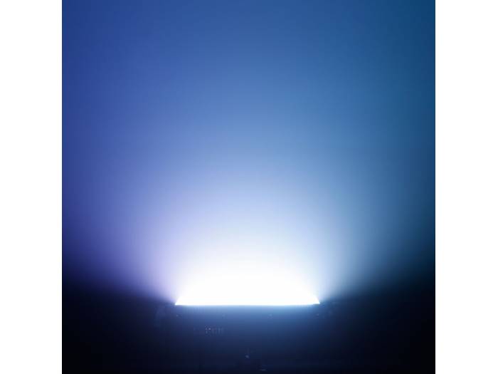 Cameo THUNDER® WASH 100 RGB - Estrobo, cegadora y washer 3 en 1 con 132 LED 0,2 W RGB - 16