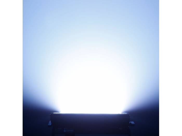 Cameo THUNDER® WASH 600 RGBW - 3 en 1 Estroboscopio, Cegador y Luz de Lavado - 12