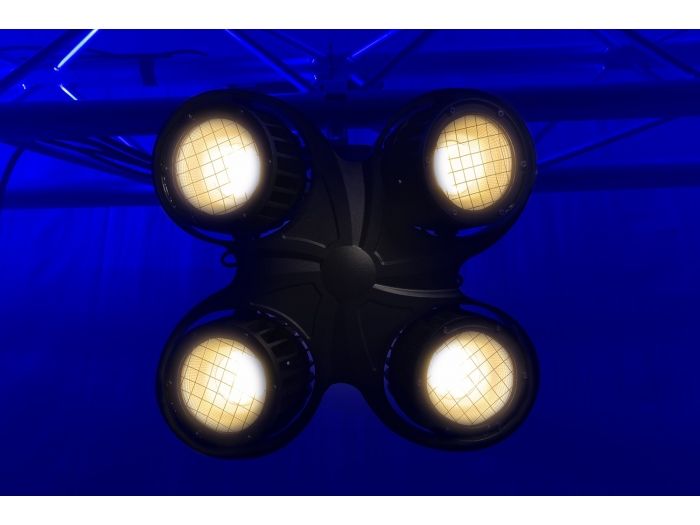 Beamz Professional SB400IP Cegadora de escenario IP65 4x 100W COB