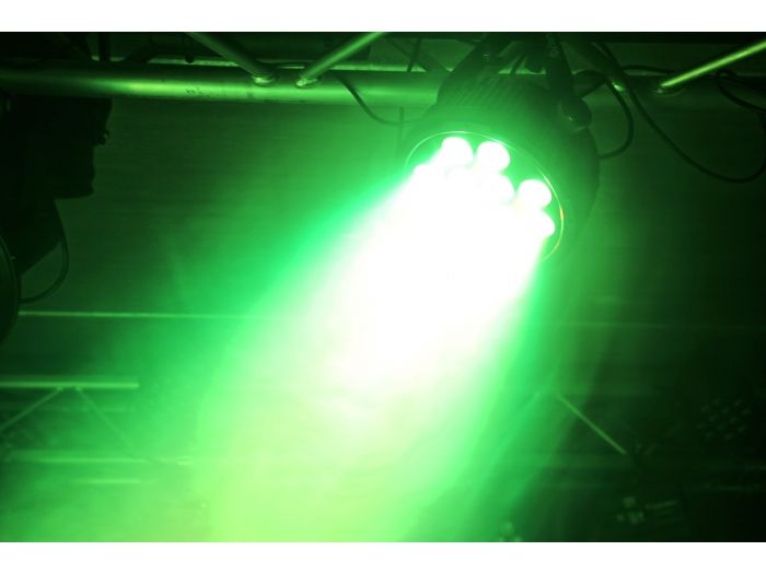 Beamz BT300 Foco plano PAR LED 12x 10W 6-en-1 