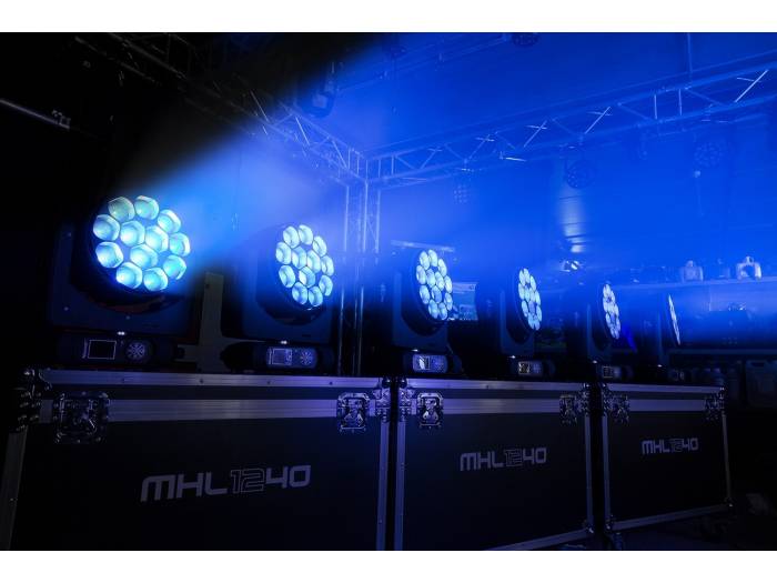 beamZ Pro MHL1240 Cabeza Movil LED Zoom 12x40W 2 piezas en Flightcase  150101 - 11