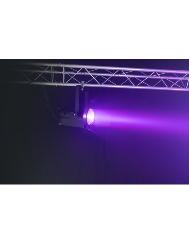 AFX TLIGHT-RGBW PROYECTOR FRESNEL DE LED RGBW 200W PARA TEATRO Y ESCENARIOS