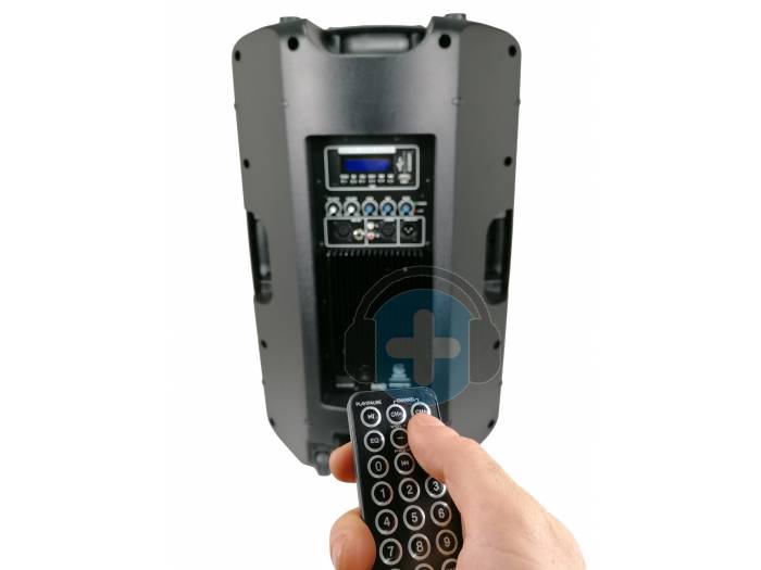 Altavoz autoampflicado  con bluetooth 1500w   sv15apro - detelle uso mando a distancia