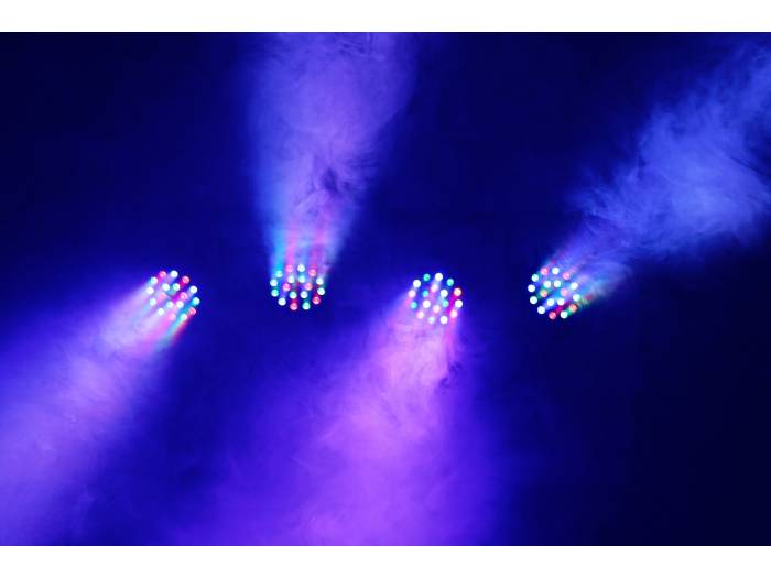 Beamz PARBAR 4 Vias 18x 1W RGB LEDs DMX 